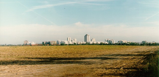 Berlin was a compact city, constrained by political forces, until 1990