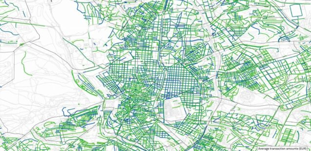Big data visualisation of urban activity and street patterns in Madrid, Spain © BBVA