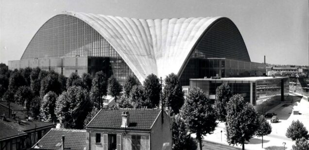 CNIT exhibition centre shortly after construction at La Défense, Paris, 1958 – first major building of the district