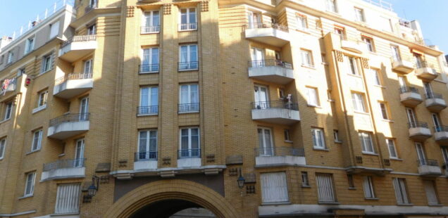 1930s brick facade of the Carmes Polytechnique housing complex, 5th arrondissement, Paris © ADS Rethink