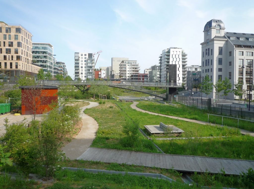 Der Klimaschutzplan von Paris - Frankreich Paris Rive Gauche urban regeneration zone on the Left Bank, Paris, France, 2010